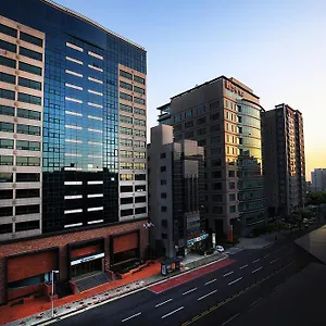 ベスト　ウェスタン　チェジュ　ホテル 4* 済州市