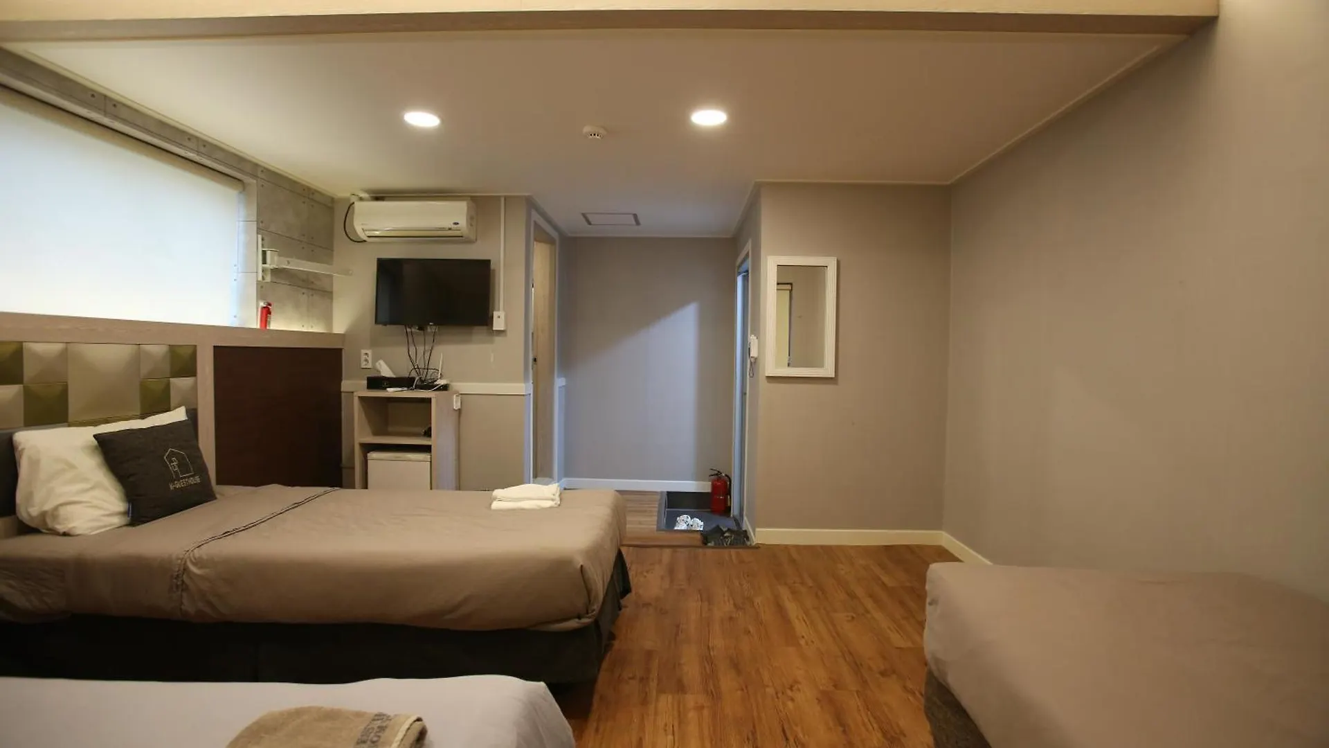 K-Guesthouse Seomyeon 1 Busan South Korea