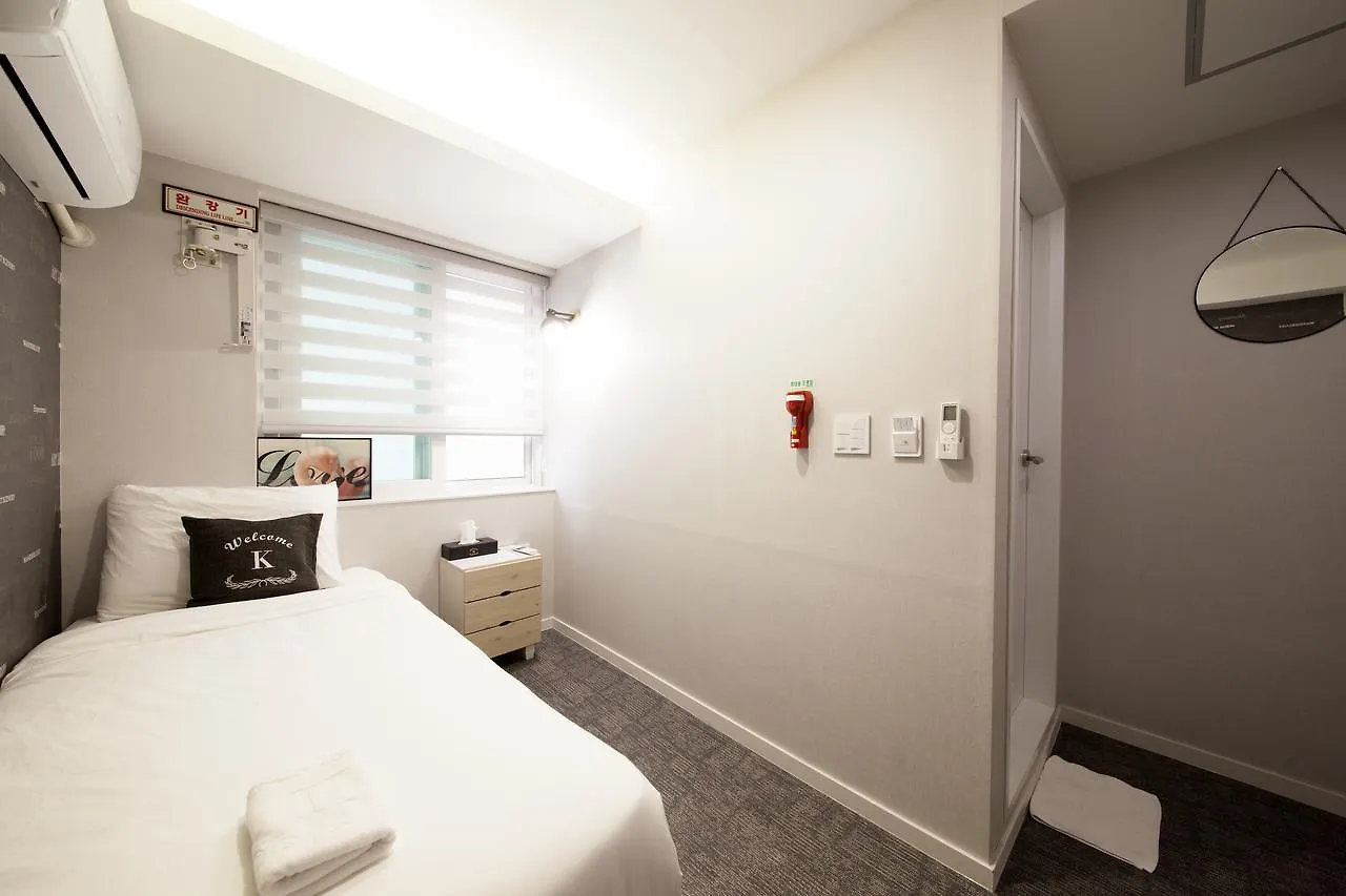 K-Guesthouse Seomyeon 1 Busan 2*,  South Korea